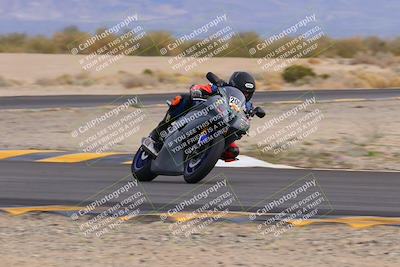 media/Dec-17-2022-SoCal Trackdays (Sat) [[224abd9271]]/Turn 15 (155pm)/